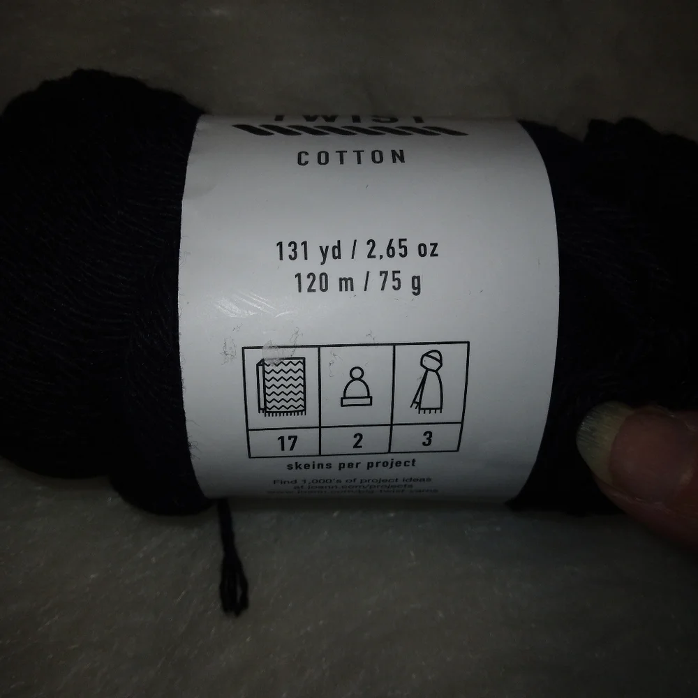 YARN Big Twist Cotton, 2.65 ounces in black